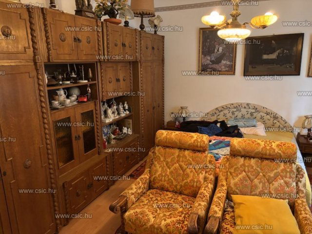 Eladó téglalakás, Budaörsön 92 M Ft, 3 szobás