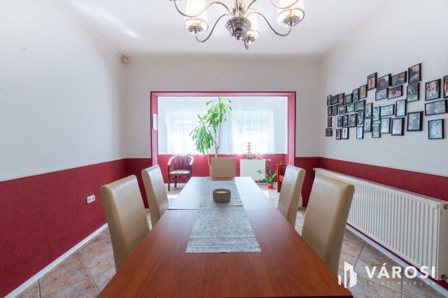 Eladó családi ház, Siófokon 119.9 M Ft, 4+1 szobás