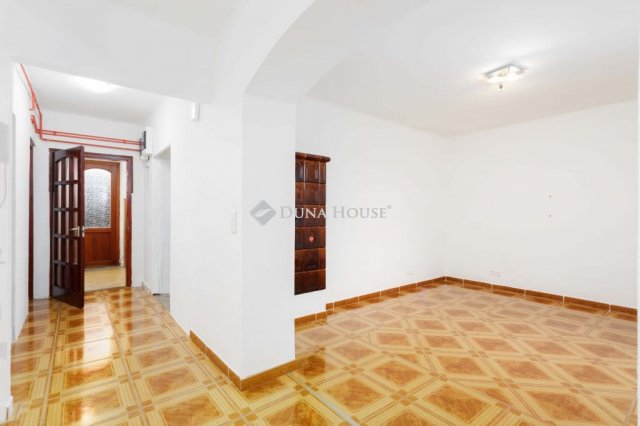 Eladó téglalakás, Hegyeshalomban 56.9 M Ft, 3 szobás