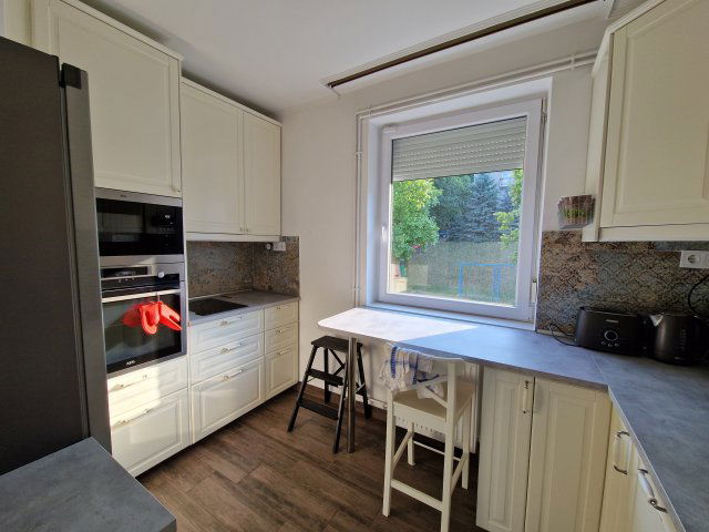 Kiadó téglalakás, albérlet, III. kerületben, Kiscelli közben