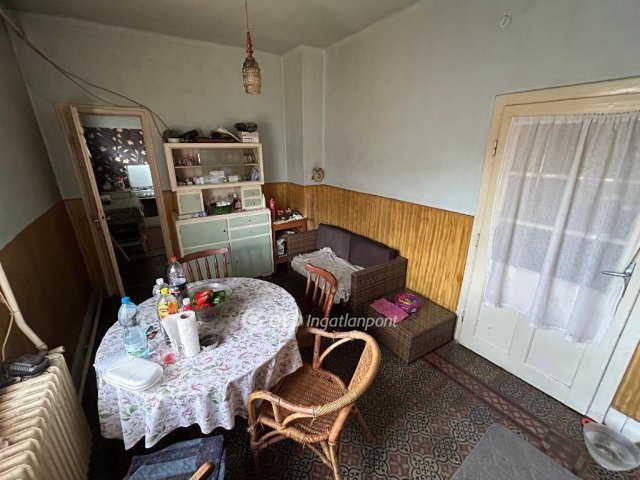 Eladó családi ház, Rábapatonán 39.5 M Ft, 2 szobás