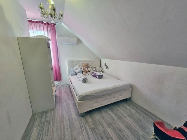 Eladó családi ház, Üllőn 74.99 M Ft, 5 szobás