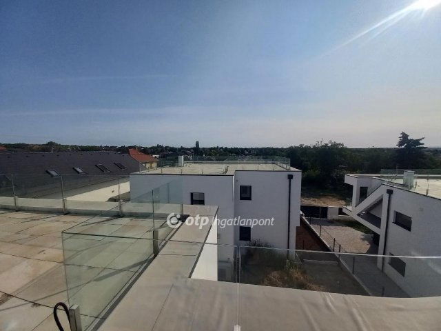 Eladó téglalakás, Budapesten, XVII. kerületben 92.9 M Ft