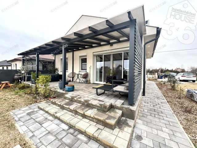 Eladó családi ház, Kecskeméten 85.9 M Ft, 4 szobás