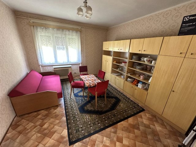 Eladó családi ház, Nemesszentandráson 19.9 M Ft, 2 szobás