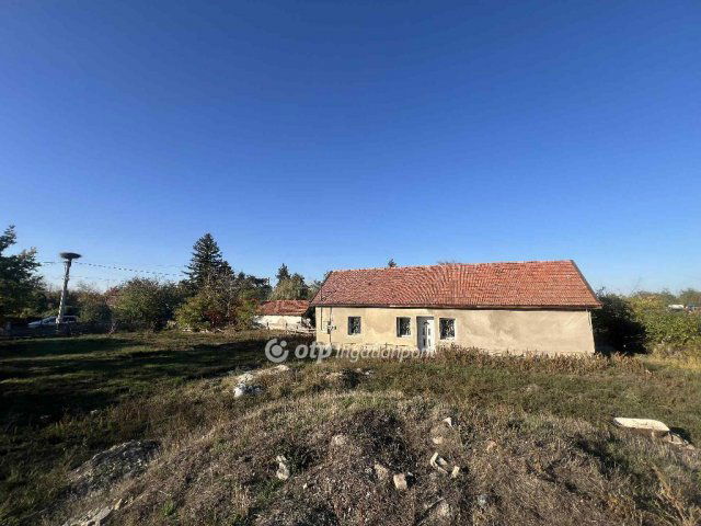 Eladó családi ház, Tápiógyörgyén 14.9 M Ft, 2 szobás