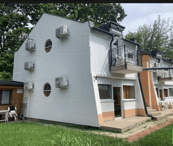 Eladó nyaraló, Balatonszemesen 235 M Ft, 12+4 szobás