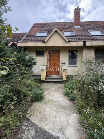 Eladó panellakás, Berhidán 35.99 M Ft, 2 szobás