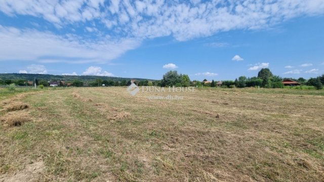 Eladó ikerház, Zsámbékon 99.9 M Ft, 4 szobás