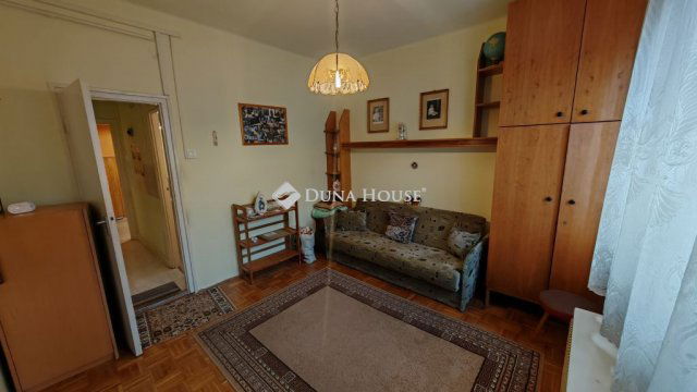 Eladó téglalakás, Zalaegerszegen, Platán soron 31.5 M Ft