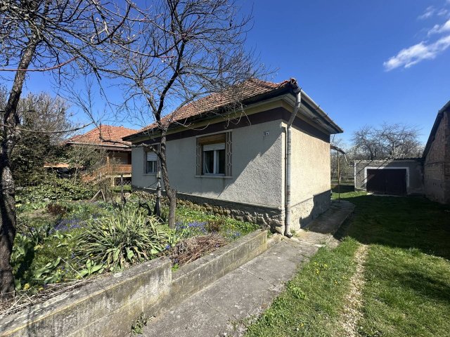 Eladó családi ház, Dédestapolcsányban 12.5 M Ft, 3 szobás