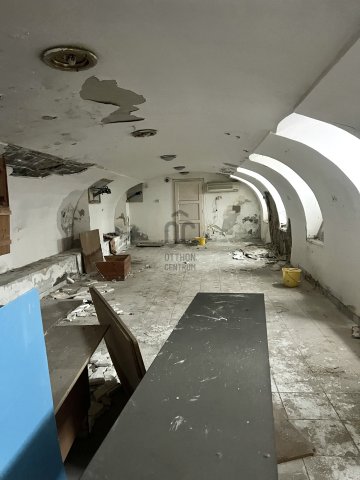 Eladó ipari ingatlan, Budapesten, I. kerületben 31.75 M Ft