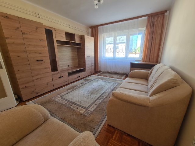 Kiadó téglalakás, albérlet, Győrött 180 E Ft / hó, 2 szobás