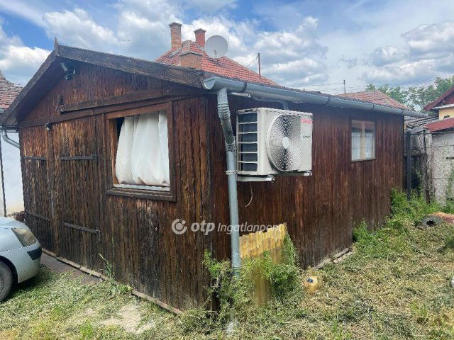 Eladó családi ház, Zagyvarékason 12.5 M Ft, 2 szobás