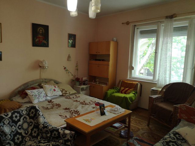 Eladó téglalakás, Gyulán 26.9 M Ft, 1 szobás
