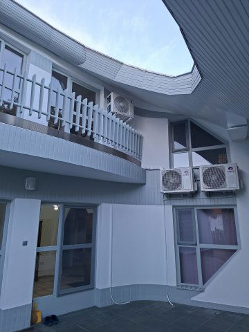 Eladó családi ház, Szolnokon 119.5 M Ft, 5 szobás