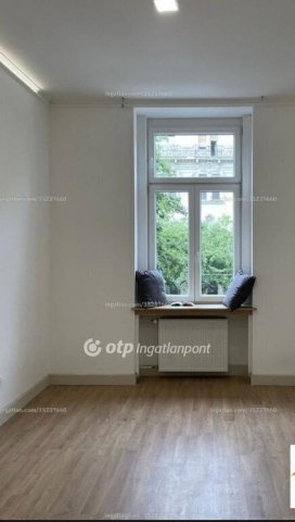 Eladó téglalakás, Budapesten, VI. kerületben 155 M Ft, 3 szobás