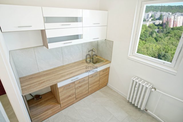Eladó panellakás, Budapesten, III. kerületben 69.9 M Ft, 2 szobás