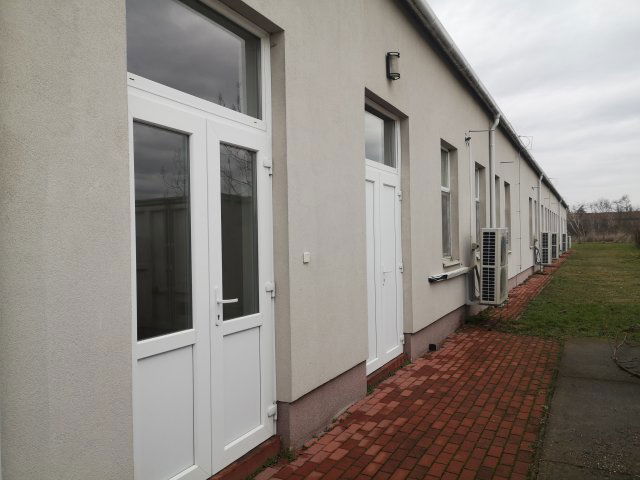 Eladó ipari ingatlan, Gyomaendrődön 129 M Ft