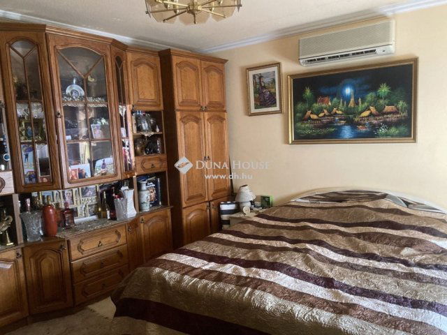 Eladó családi ház, Budapesten, XVI. kerületben 199 M Ft