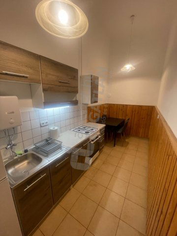 Kiadó téglalakás, albérlet, VI. kerületben, Lovag utcában