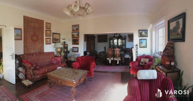 Eladó családi ház, Szentendrén 360 M Ft, 6+1 szobás