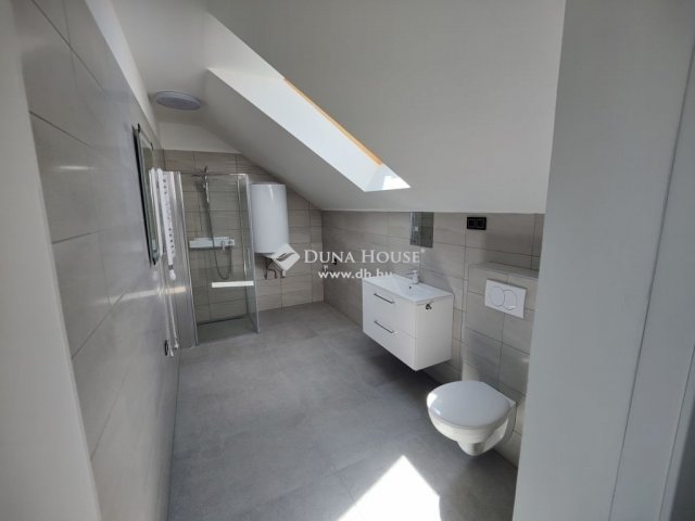 Eladó családi ház, Szigetbecsén 190 M Ft, 4 szobás