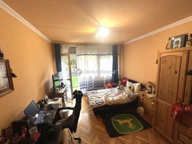 Eladó panellakás, Debrecenben 57.5 M Ft, 2 szobás