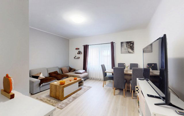 Eladó téglalakás, Szombathelyen 67.9 M Ft, 3 szobás