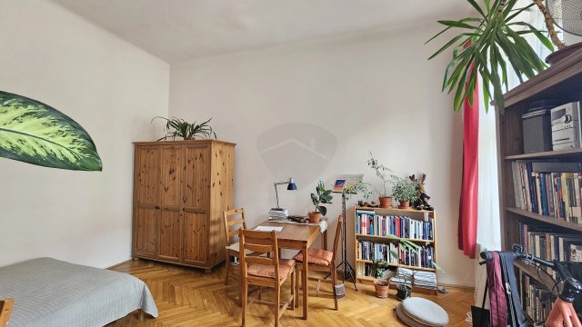 Eladó téglalakás, Budapesten, VIII. kerületben 41.9 M Ft