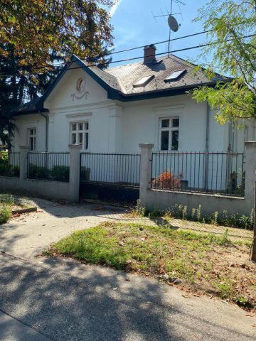 Eladó családi ház, Budapesten, III. kerületben 429 M Ft