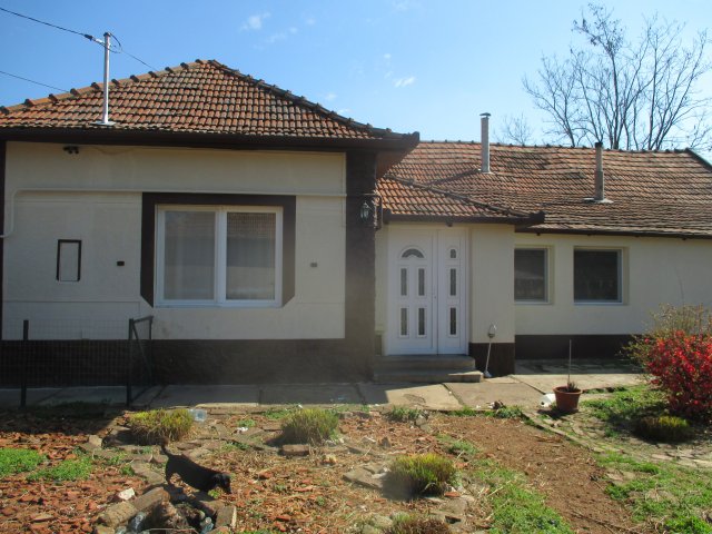 Eladó családi ház, Mezőkovácsházán 21.9 M Ft, 3 szobás