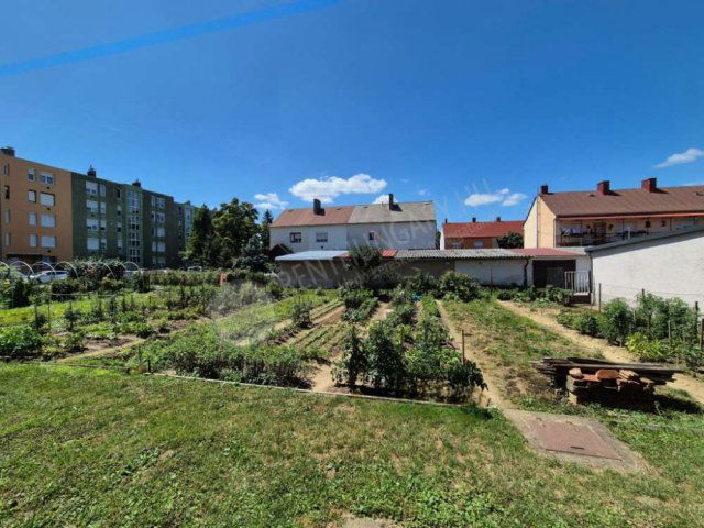 Eladó téglalakás, Nagykanizsán, Hársfa utcában 34.9 M Ft