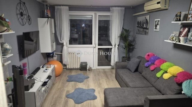 Eladó panellakás, Budapesten, IV. kerületben 73 M Ft, 2 szobás