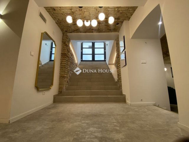 Eladó iroda, Budapesten, VI. kerületben 199 M Ft, 8 szobás