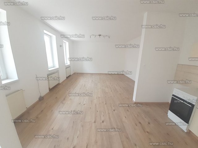Eladó téglalakás, Budapesten, III. kerületben 57.9 M Ft
