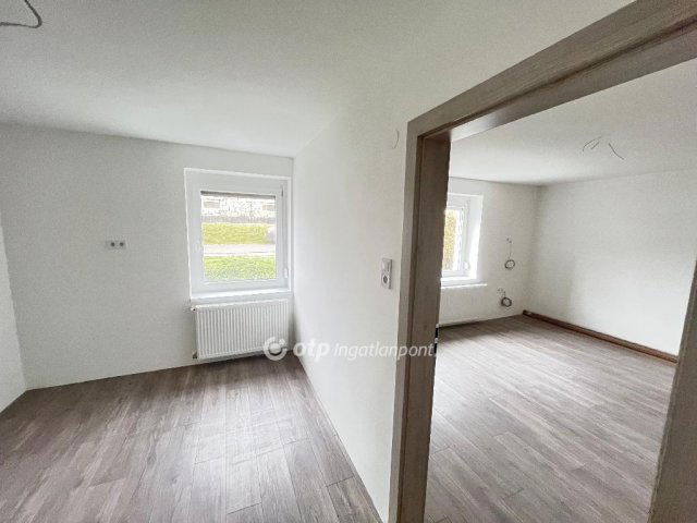 Eladó családi ház, Egerszóláton 61.9 M Ft, 4 szobás