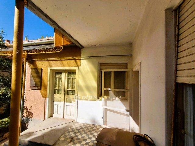 Eladó családi ház, Ecséden 24 M Ft, 2+1 szobás