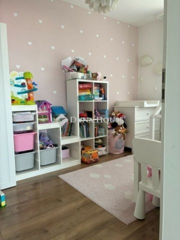 Eladó téglalakás, Budapesten, X. kerületben 129.9 M Ft, 3 szobás