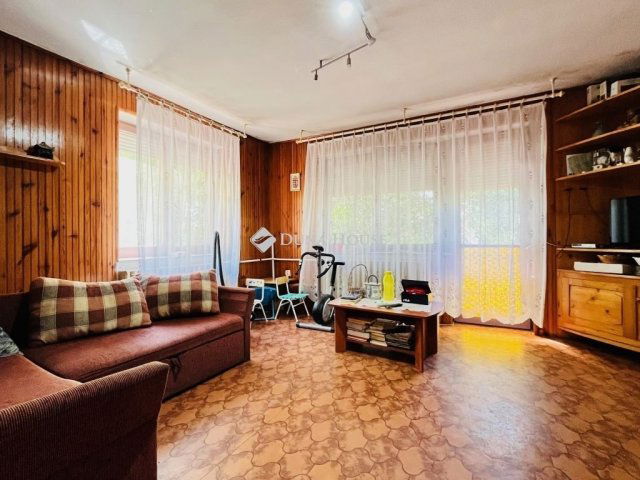 Eladó családi ház, Dányon 43.5 M Ft, 3 szobás