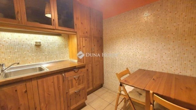 Eladó panellakás, Budapesten, XI. kerületben 85.9 M Ft, 2 szobás