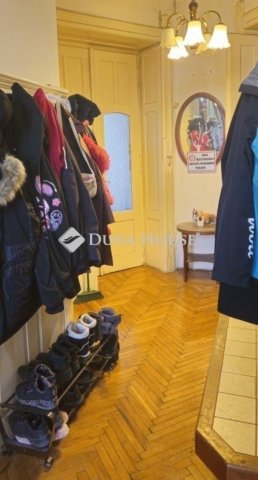 Eladó téglalakás, Budapesten, XII. kerületben 96 M Ft, 3 szobás