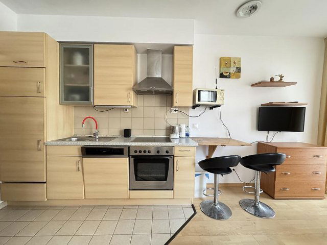 Kiadó téglalakás, albérlet, VI. kerületben, Király utcában