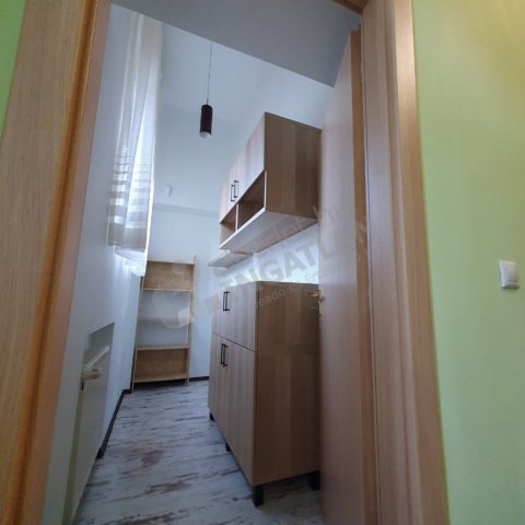 Kiadó téglalakás, albérlet, VI. kerületben, Felső erdősoron