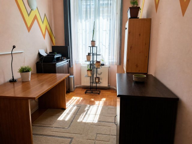 Eladó téglalakás, Budapesten, VI. kerületben, Szófia utcában
