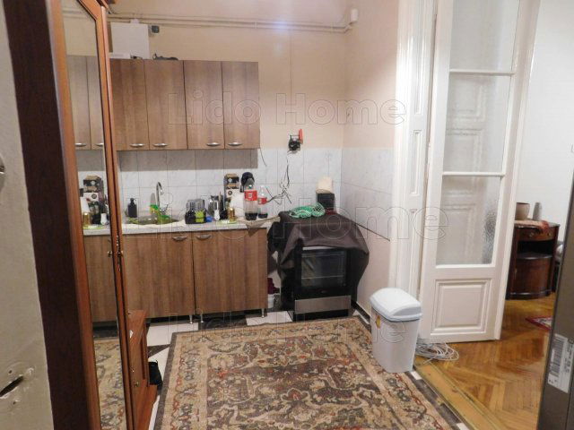 Eladó téglalakás, Székesfehérvárott 64.999 M Ft, 3 szobás