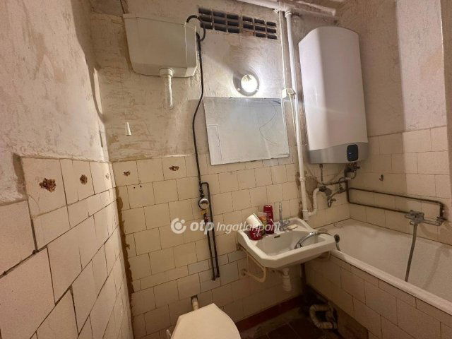 Eladó téglalakás, Budapesten, IX. kerületben 54.9 M Ft