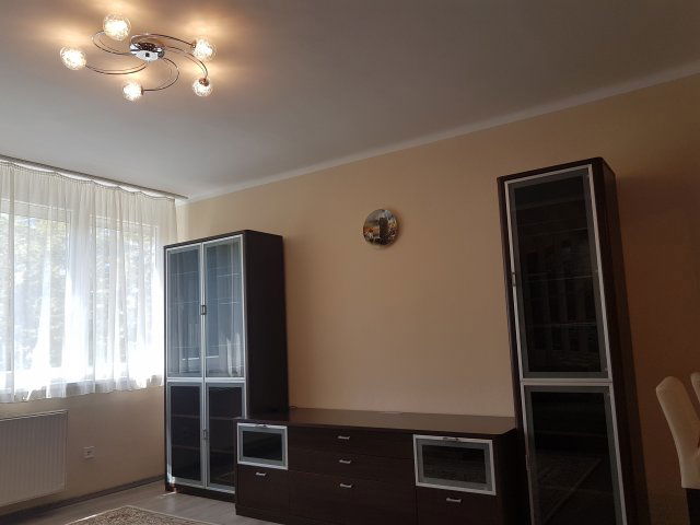 Kiadó téglalakás, albérlet, XIII. kerületben, Váci úton