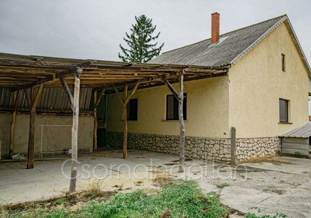 Eladó családi ház, Bágyogszováton 48 M Ft, 3 szobás