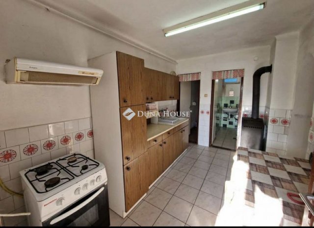 Eladó családi ház, Acsalagon 29.9 M Ft, 3 szobás